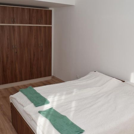 Marothi Kollegium Pansiyon Debrecen Dış mekan fotoğraf