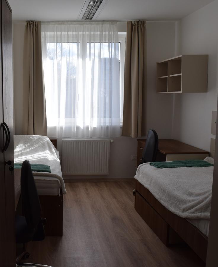 Marothi Kollegium Pansiyon Debrecen Dış mekan fotoğraf
