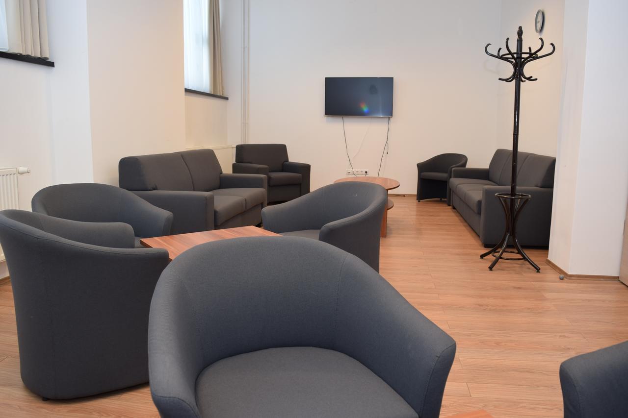 Marothi Kollegium Pansiyon Debrecen Dış mekan fotoğraf